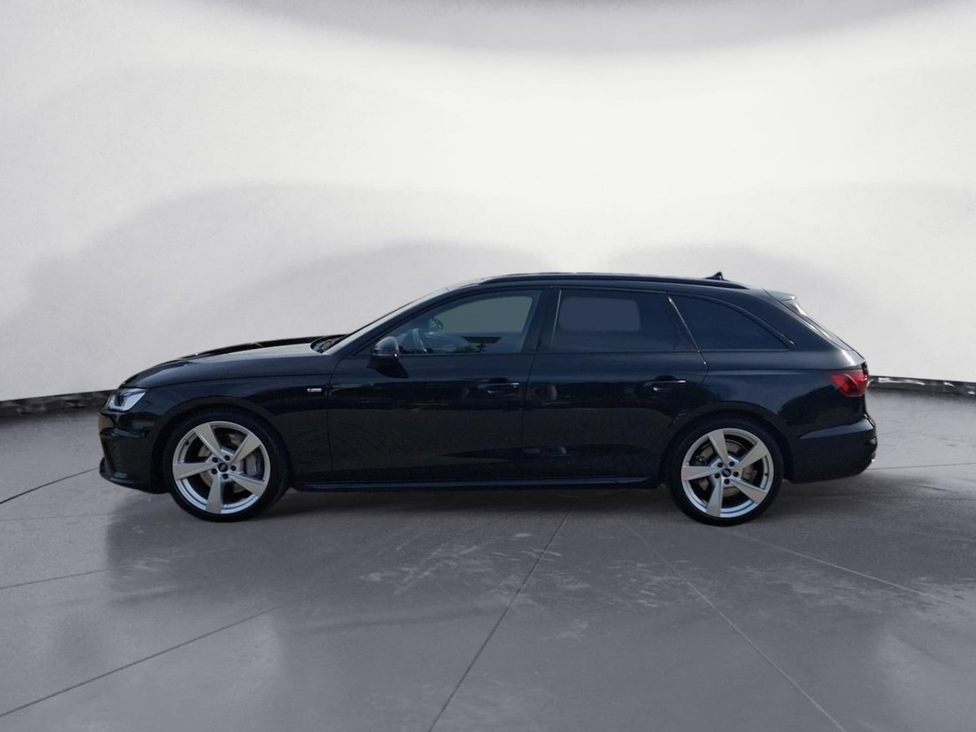 Audi A4 Avant S line