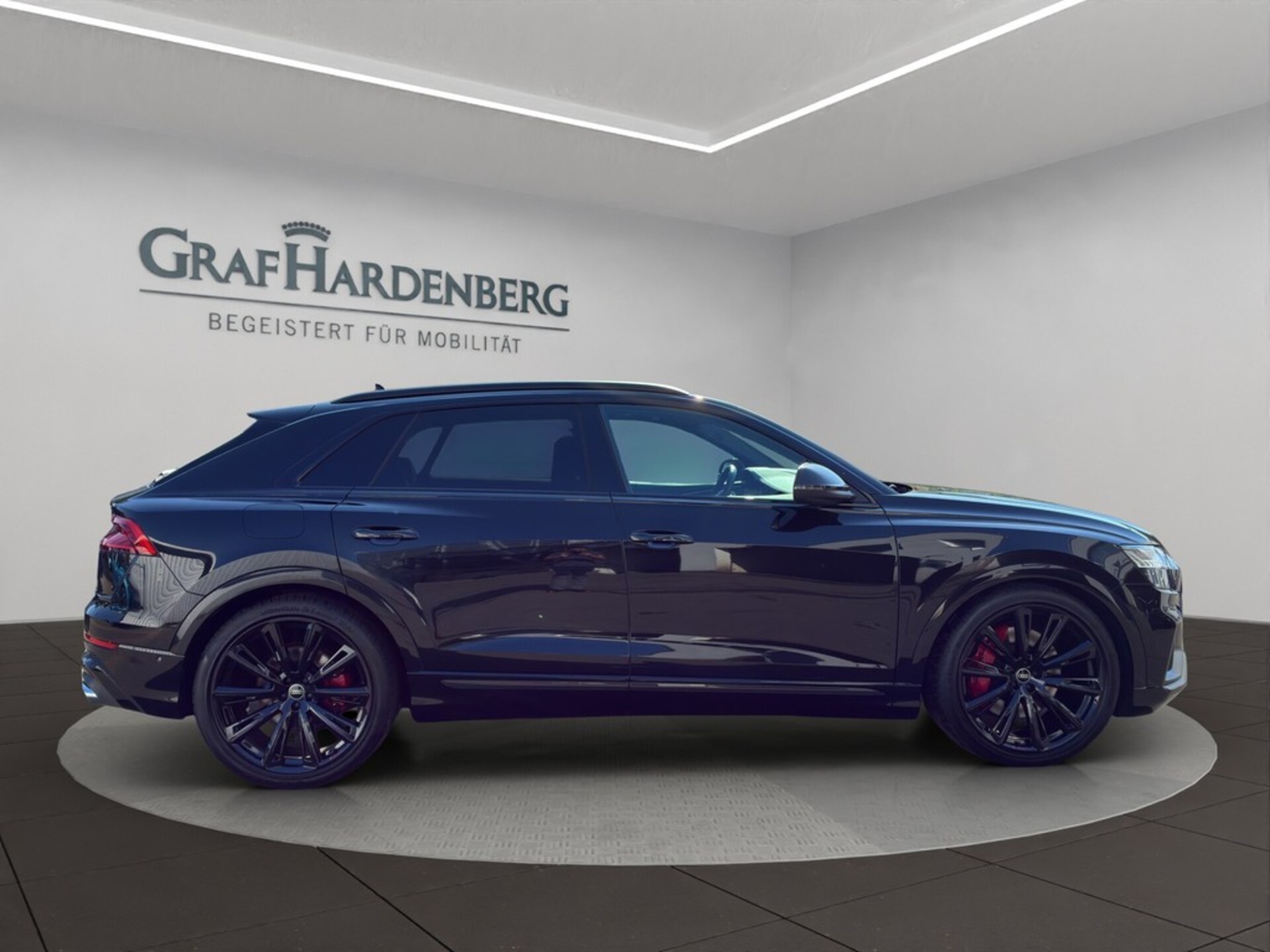 Audi SQ8 SUV