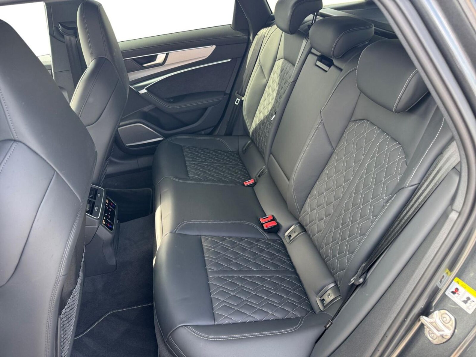 Audi S6 Avant – Bild 10