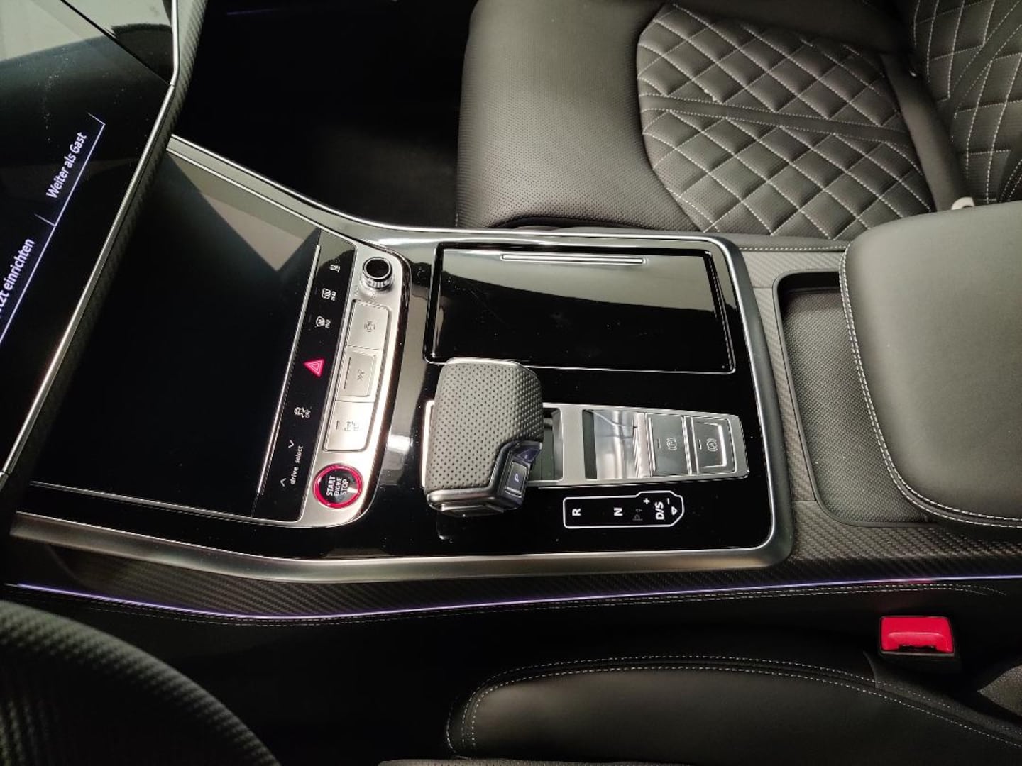 Bild über Audi SQ8 SUV TFSI quattro tiptronic - für weitere Informationen kontaktieren Sie den Audi Partner