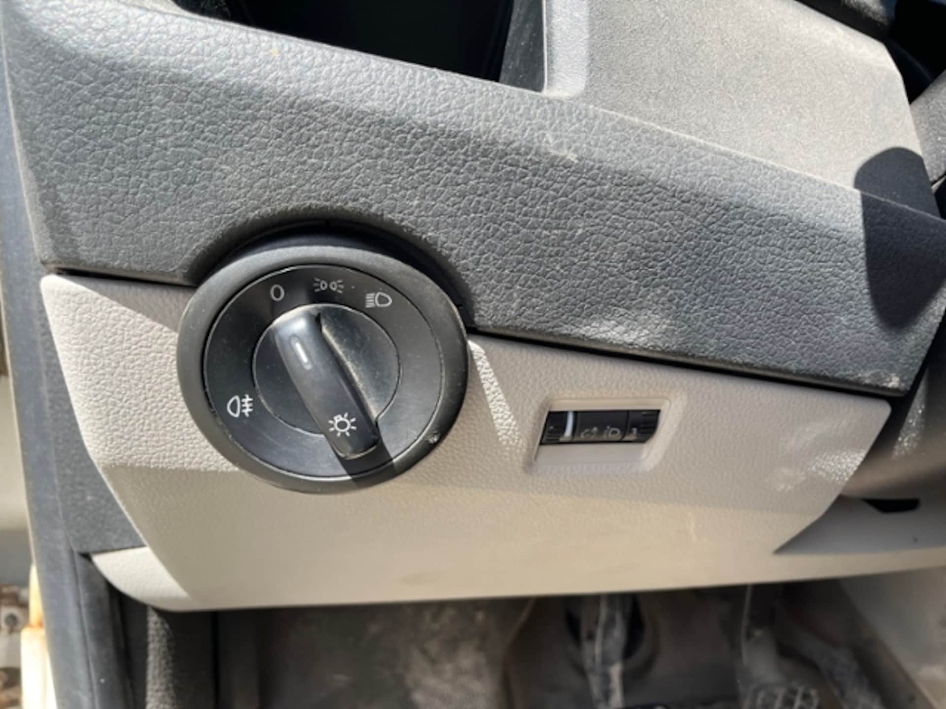 Volkswagen T6 Transporter Kasten langer Radstand