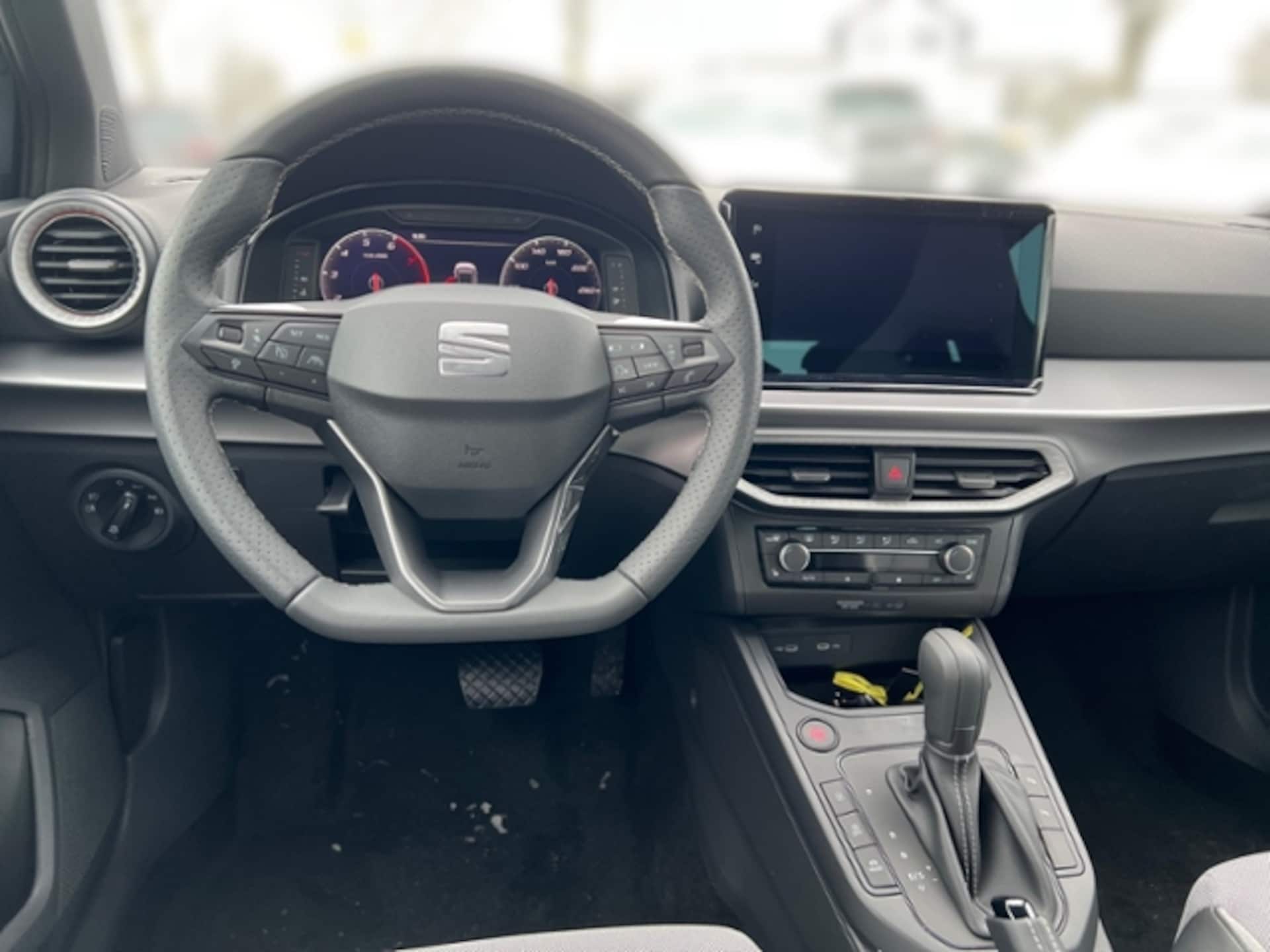 SEAT Arona FR