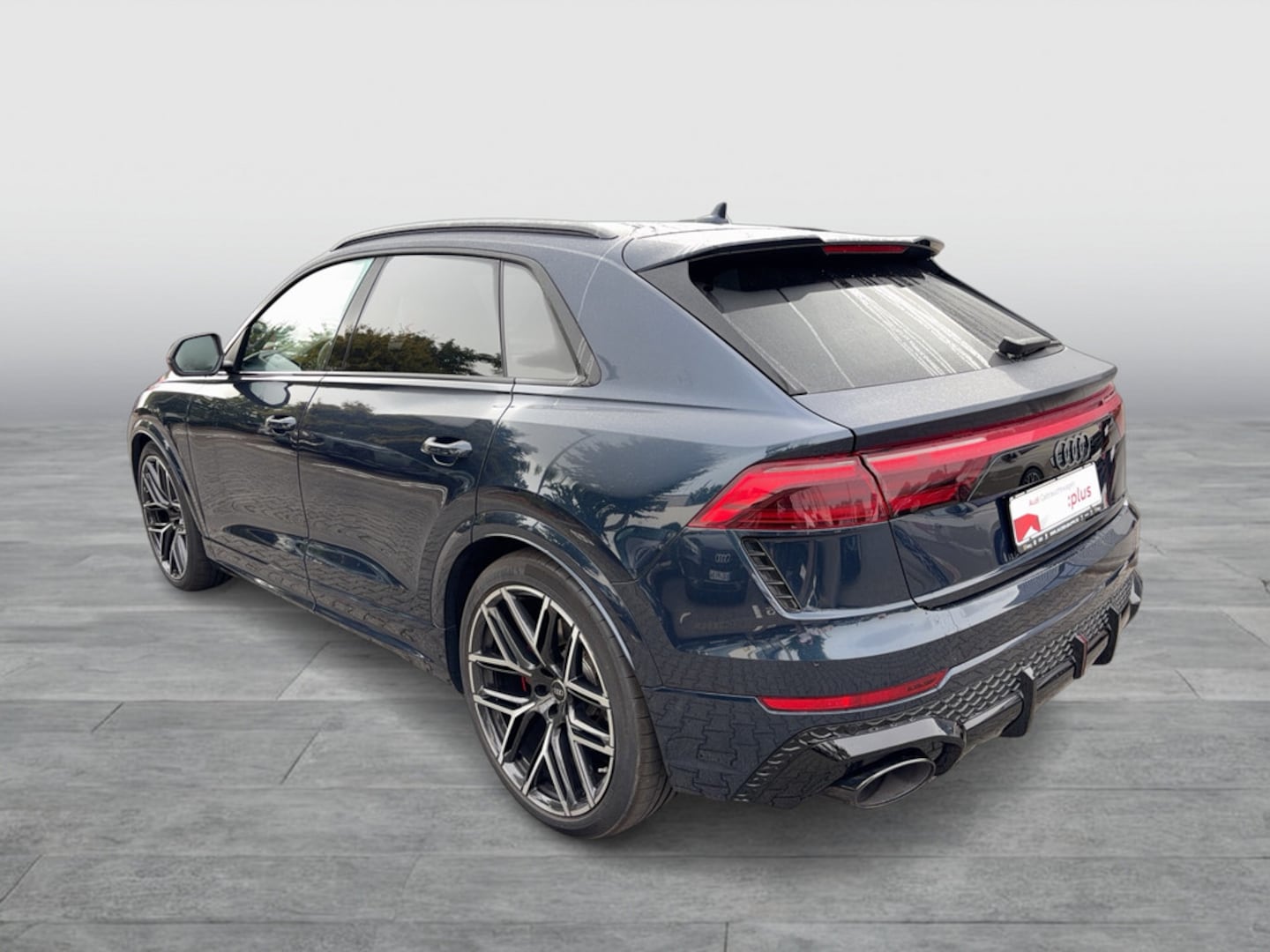 Bild über Audi RS Q8 SUV TFSI quattro 441 kW tiptronic - für weitere Informationen kontaktieren Sie den Audi Partner