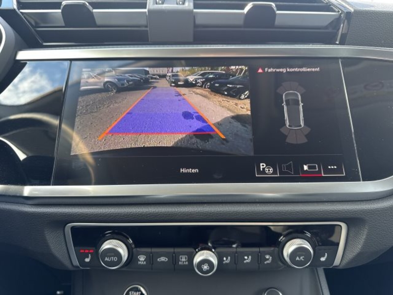 Audi Q3 – Bild 10