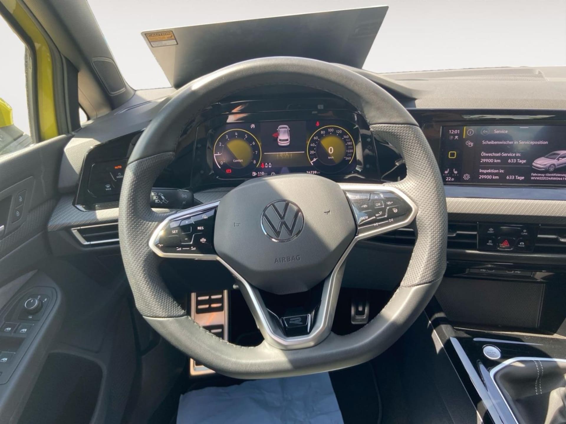 Volkswagen Golf R-Line