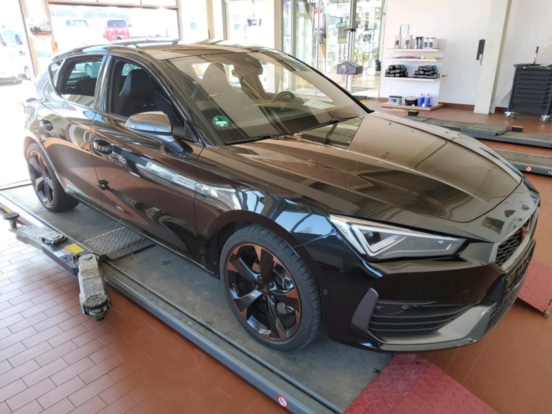 CUPRA Leon