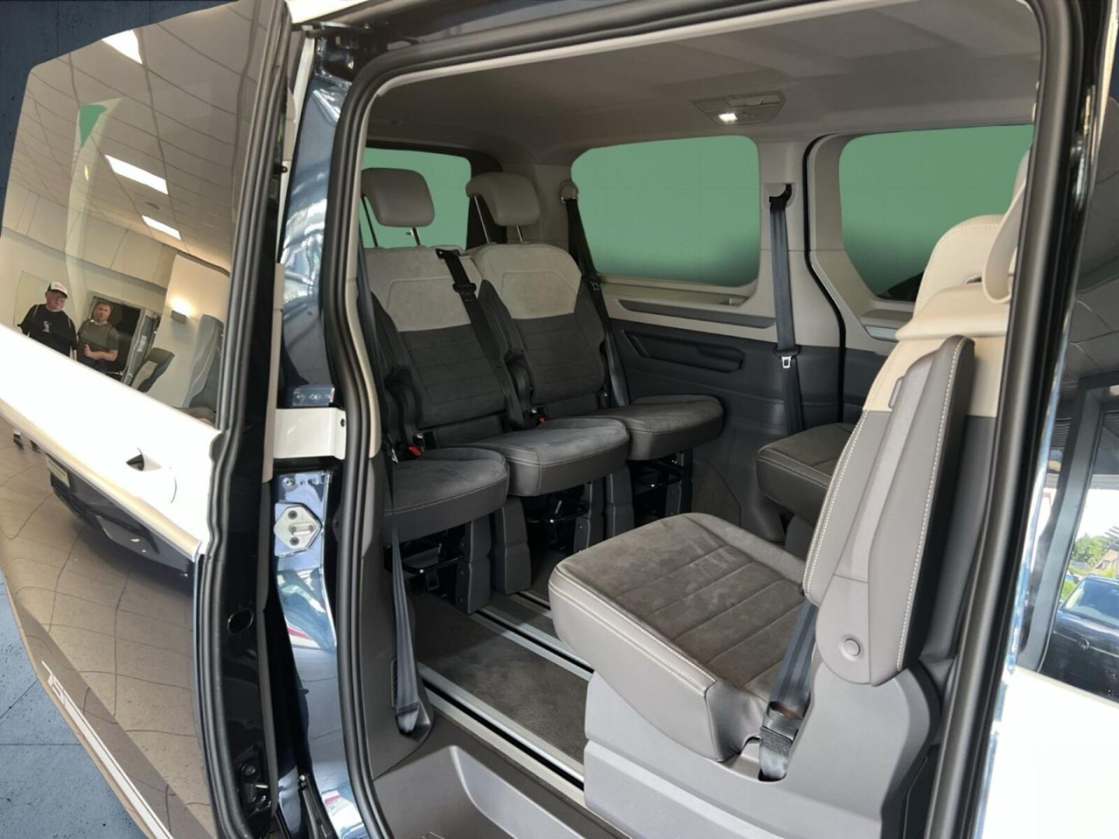 Volkswagen Multivan Langversion – Bild 18