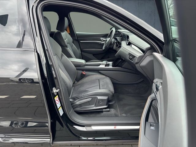 Image about Audi e-tron S line 50 quattro