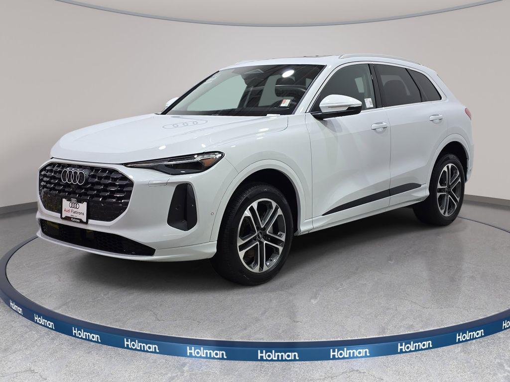 2025 Audi Q5 40 Premium Plus's photo