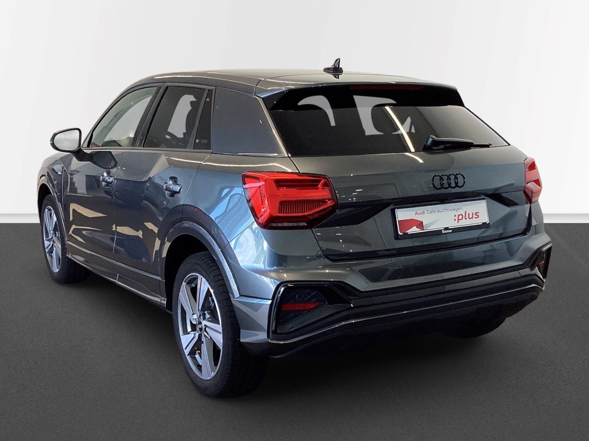 Audi Q2 S line