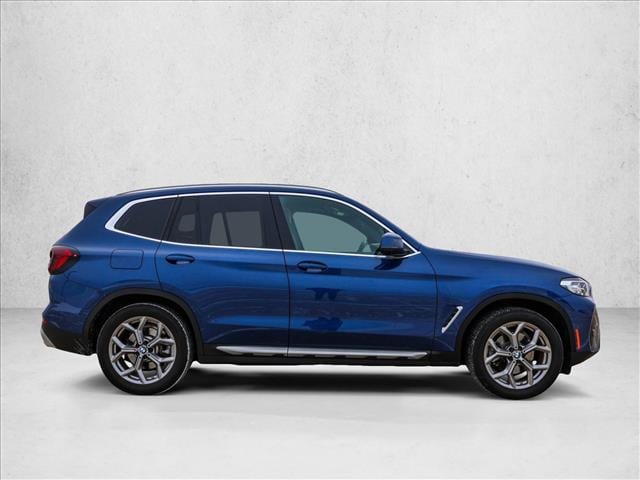 2023 BMW X3 - Image 4