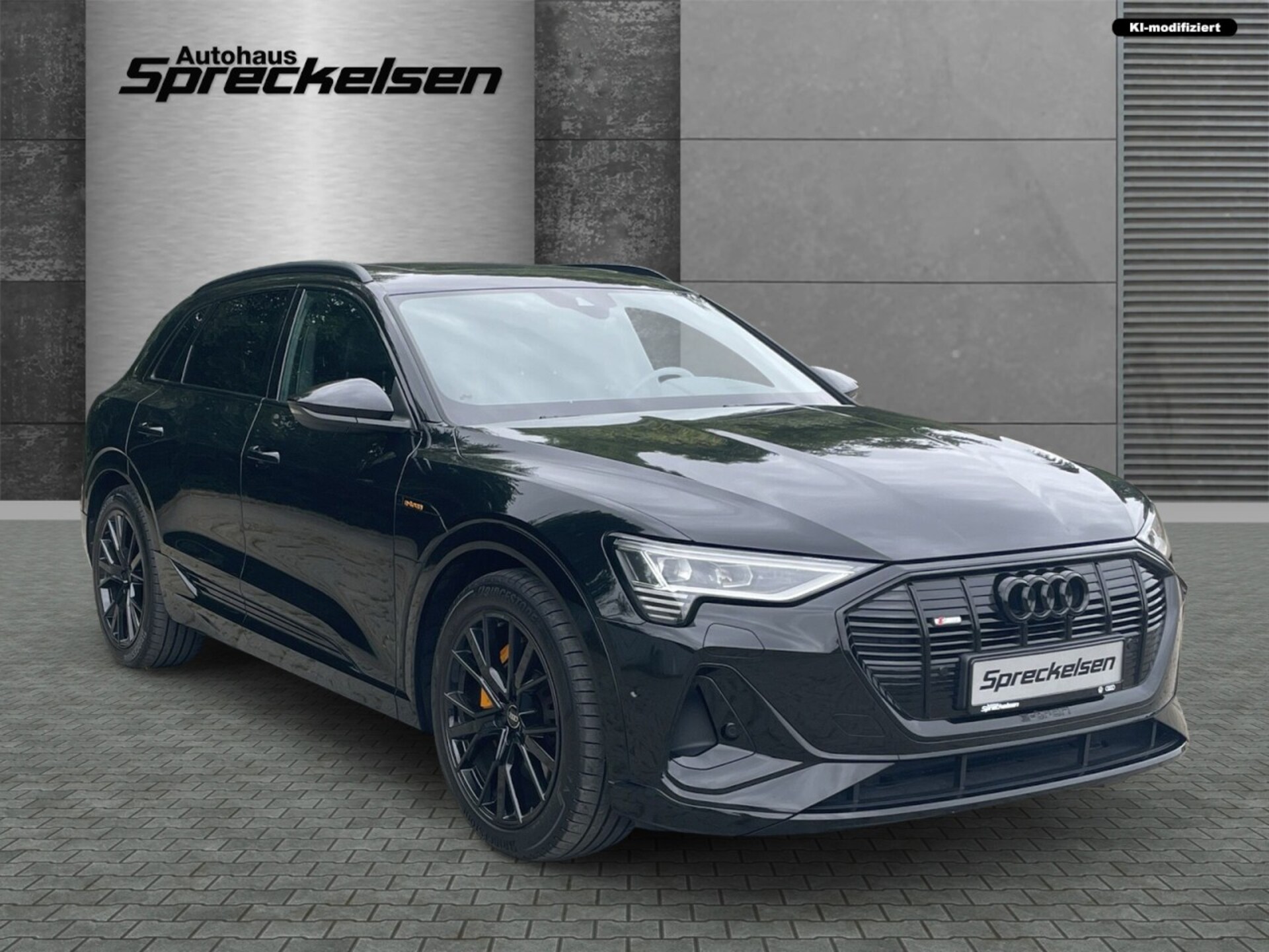 Audi e-tron S line