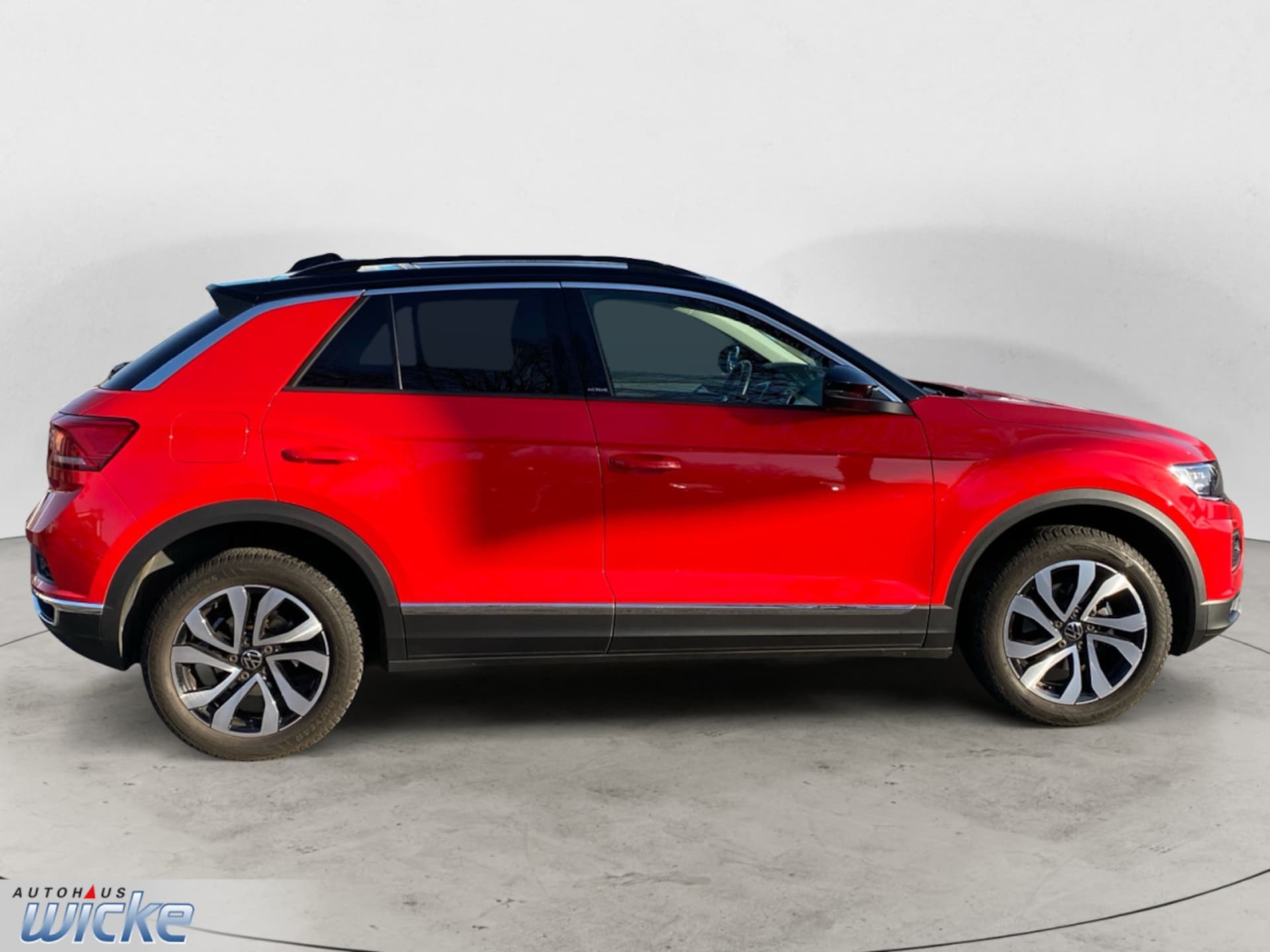 Volkswagen T-Roc Active