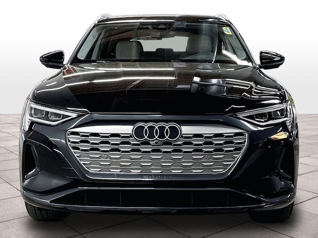 2024 Audi Q8 e-tron