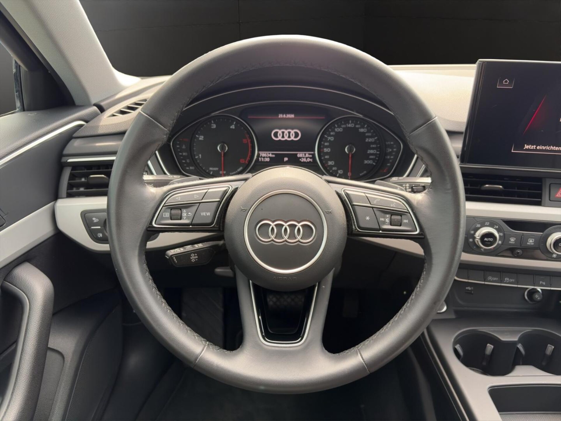 Audi A4 Avant S line