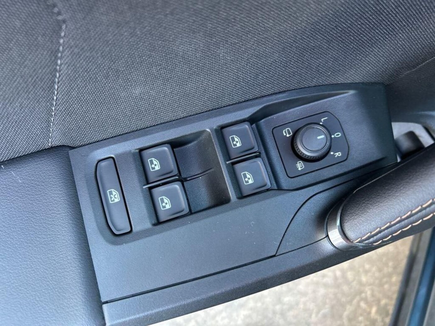 CUPRA Formentor 1.5 eTSI DSG 110 kW (150 CV) — photo 13