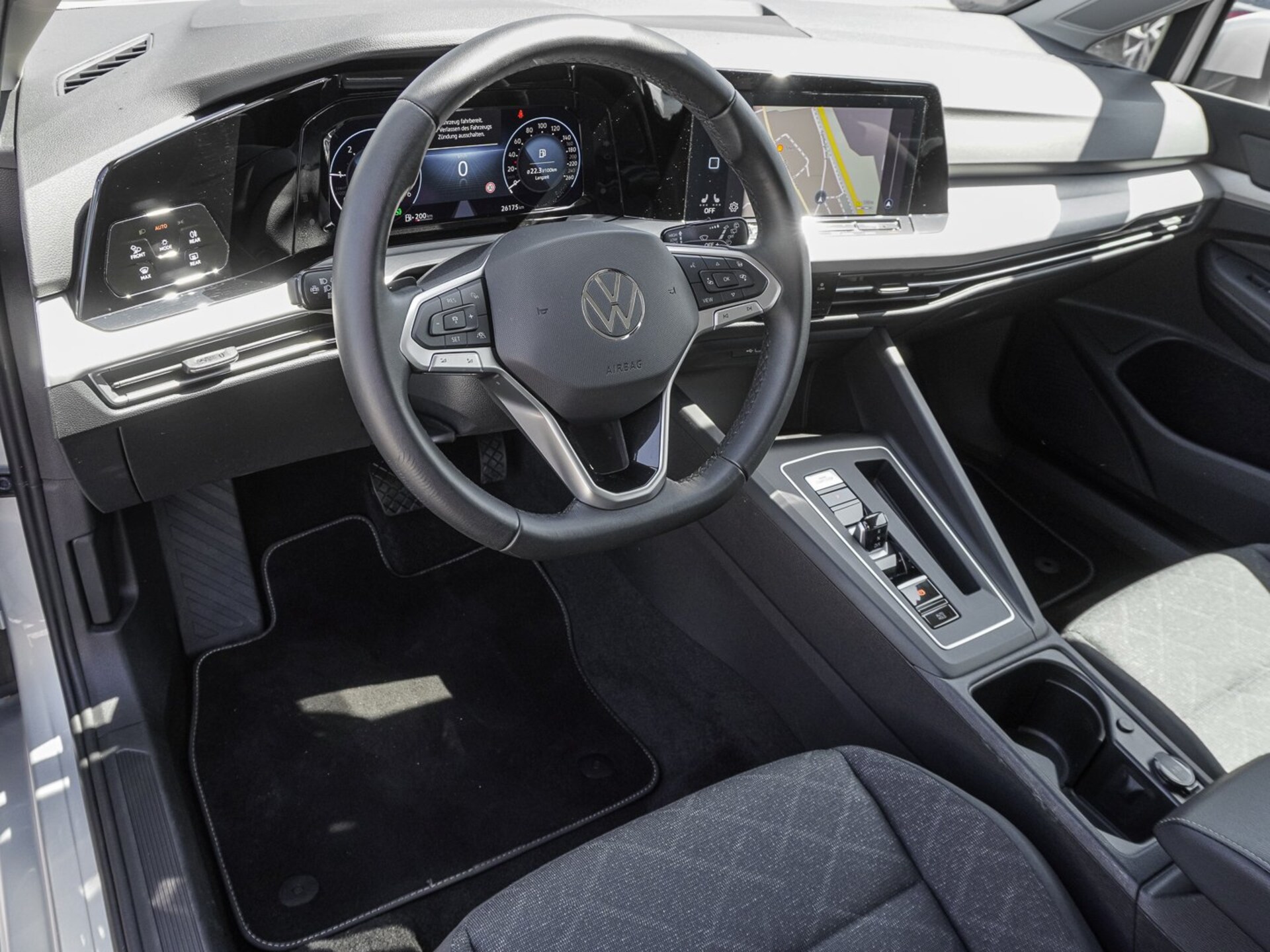 Volkswagen Golf Variant Life