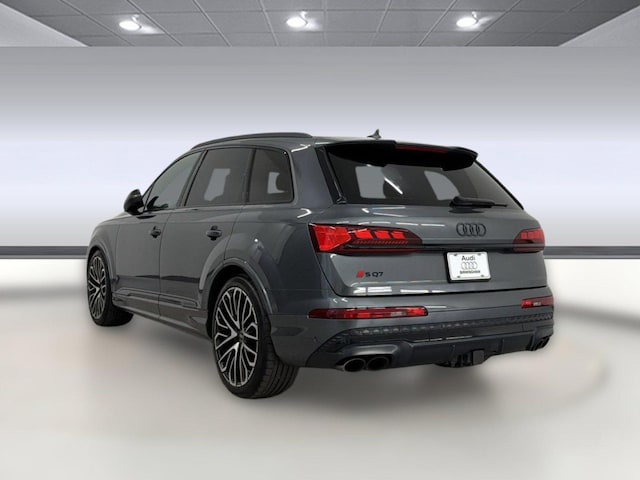 2025 Audi SQ7