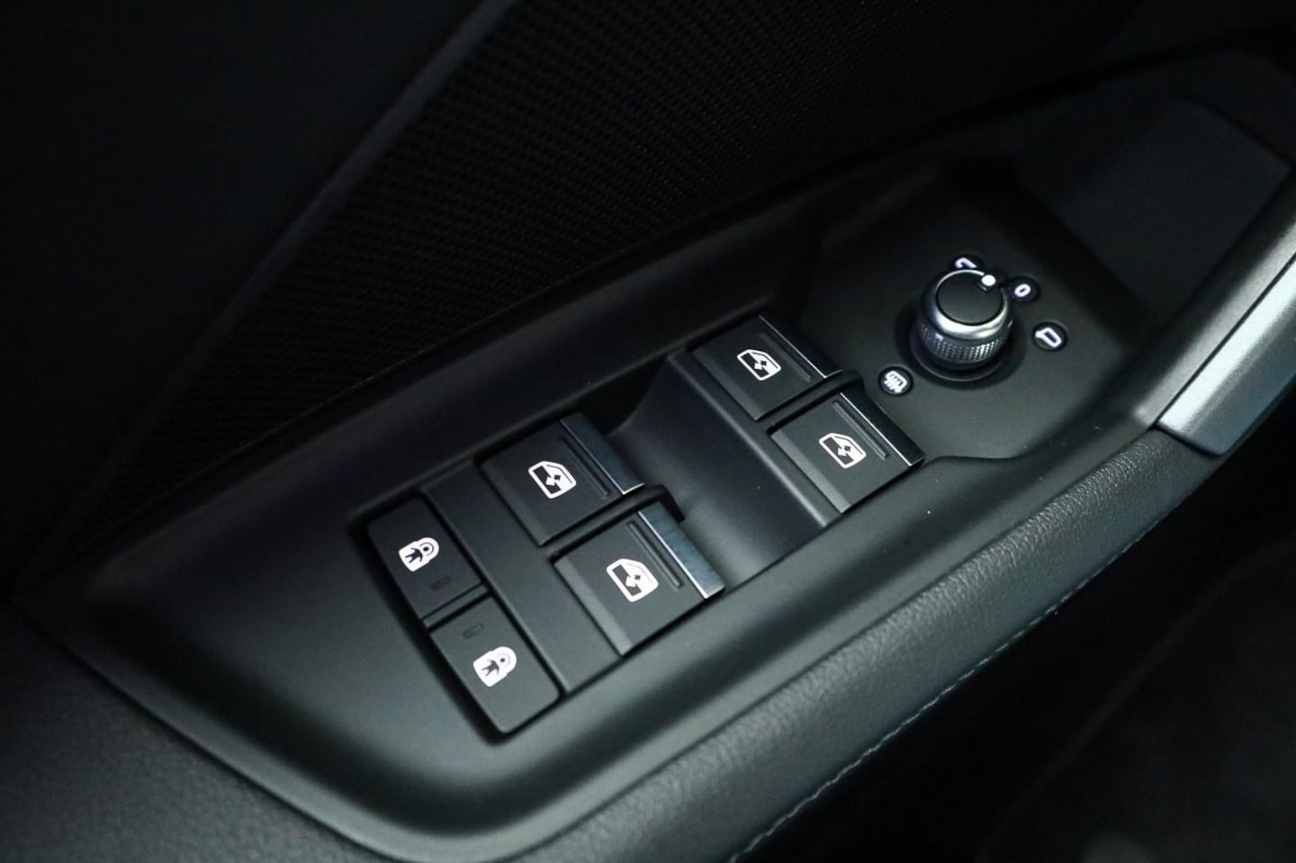 Bild über Audi S3 Sportback TFSI quattro S tronic - für weitere Informationen kontaktieren Sie den Audi Partner