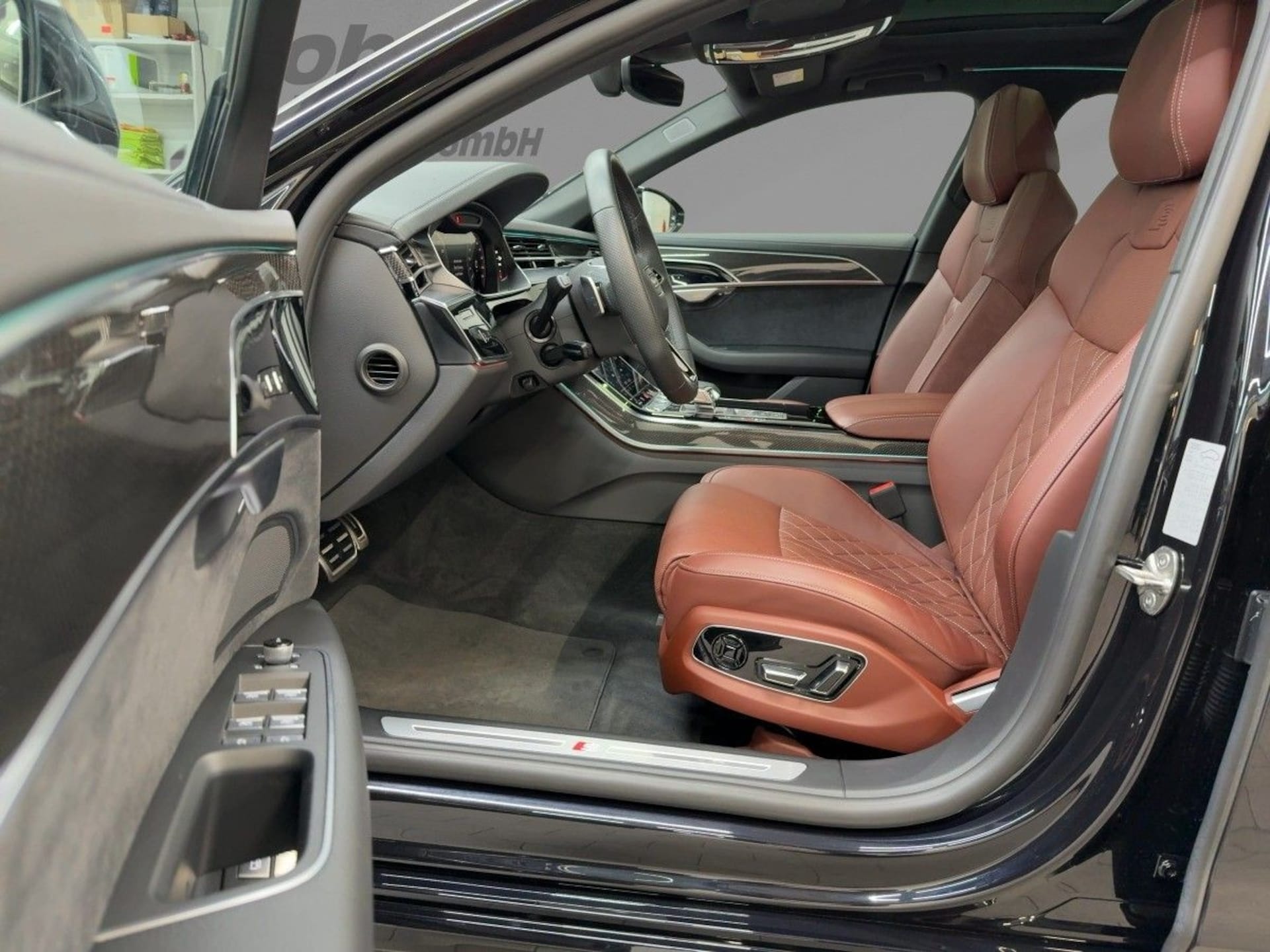 Audi A8 TFSI e