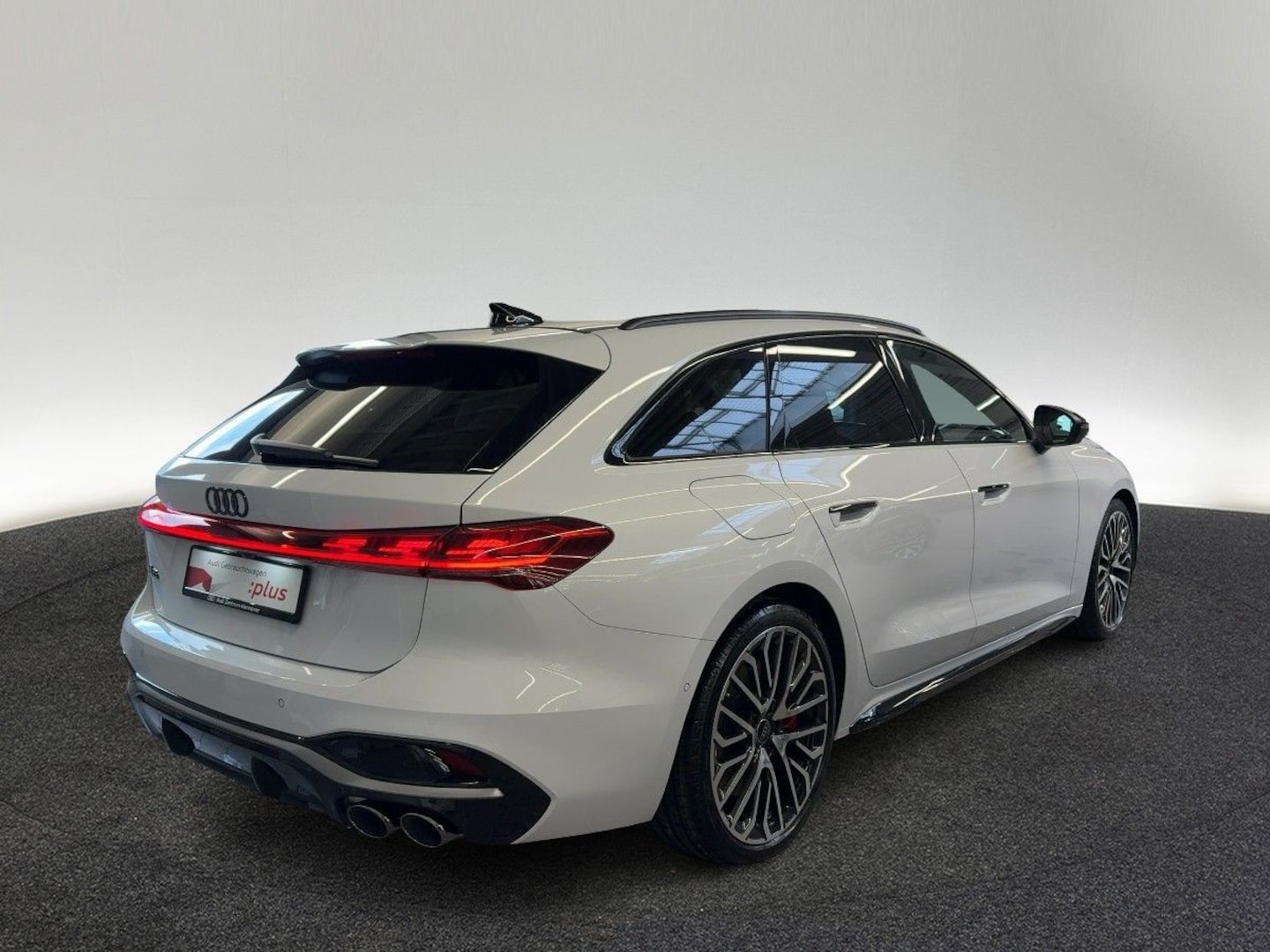 Bild über Audi S5 Avant edition one TFSI 270 kW S tronic - für weitere Informationen kontaktieren Sie den Audi Partner