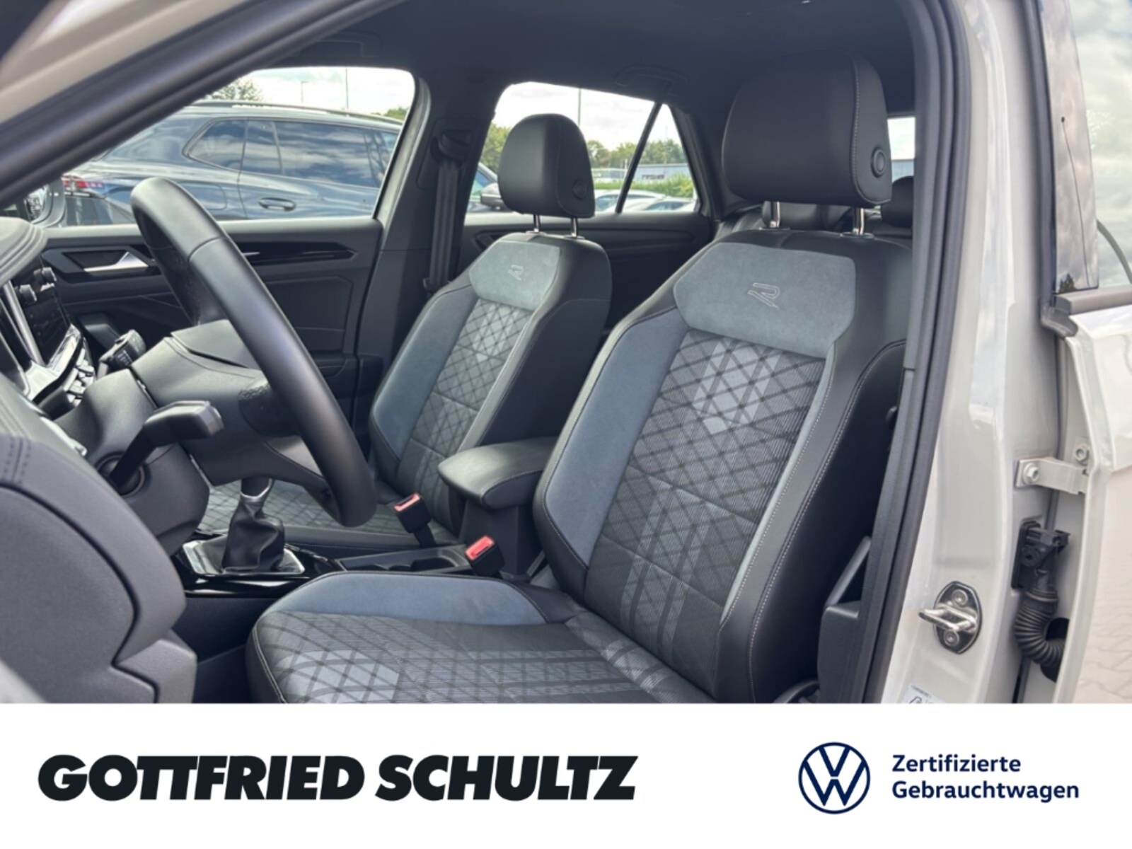 Volkswagen T-Roc – Bild 14