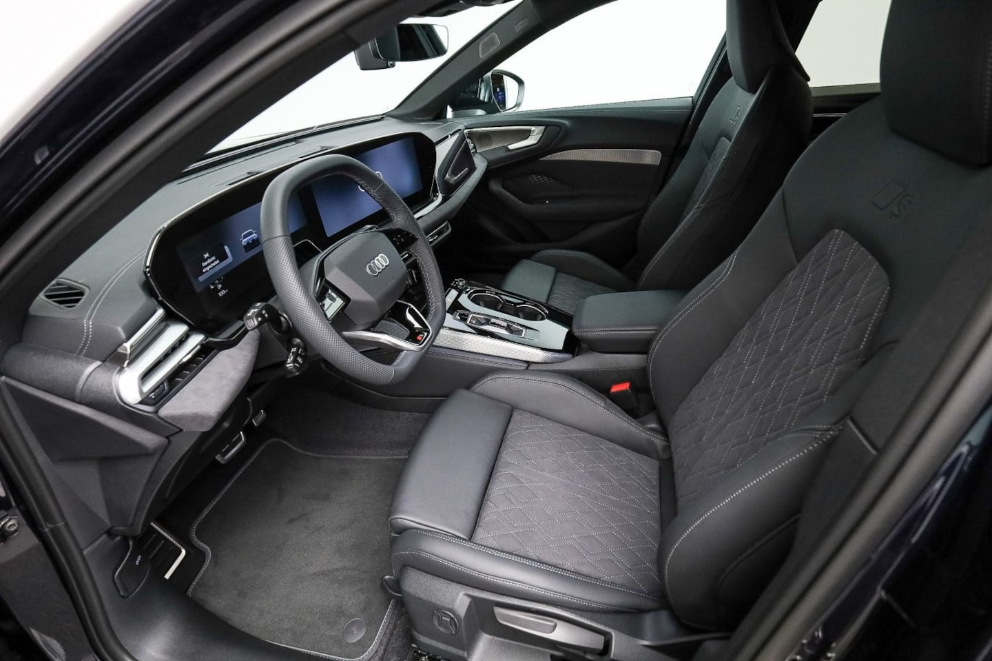 Bild über Audi A5 Avant TDI quattro 150 kW S tronic - für weitere Informationen kontaktieren Sie den Audi Partner