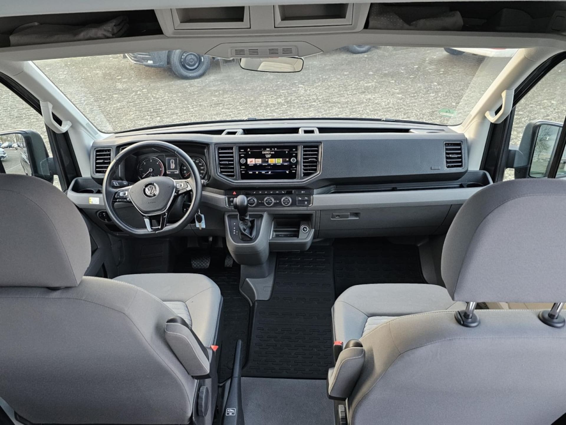 Volkswagen Grand California 680