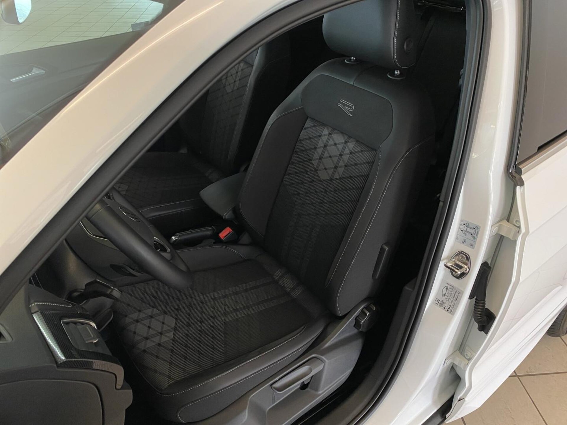 Volkswagen T-Cross R-Line