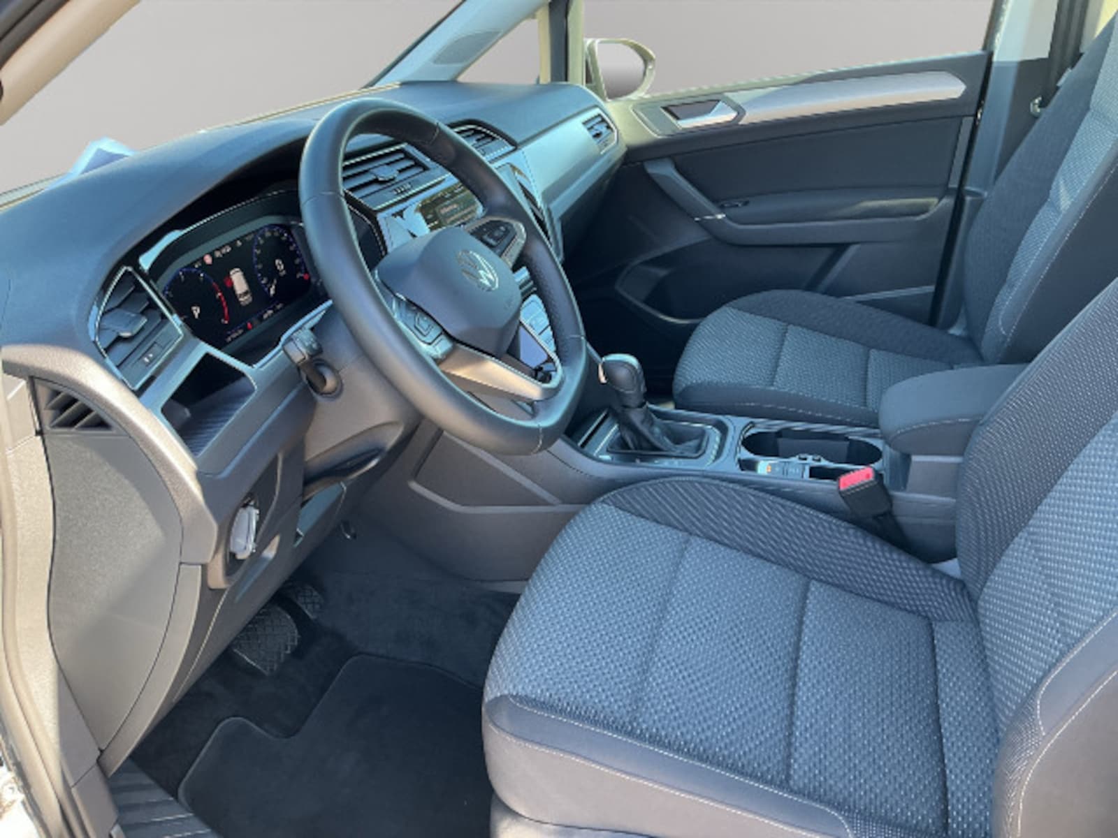 Volkswagen Touran – Bild 11