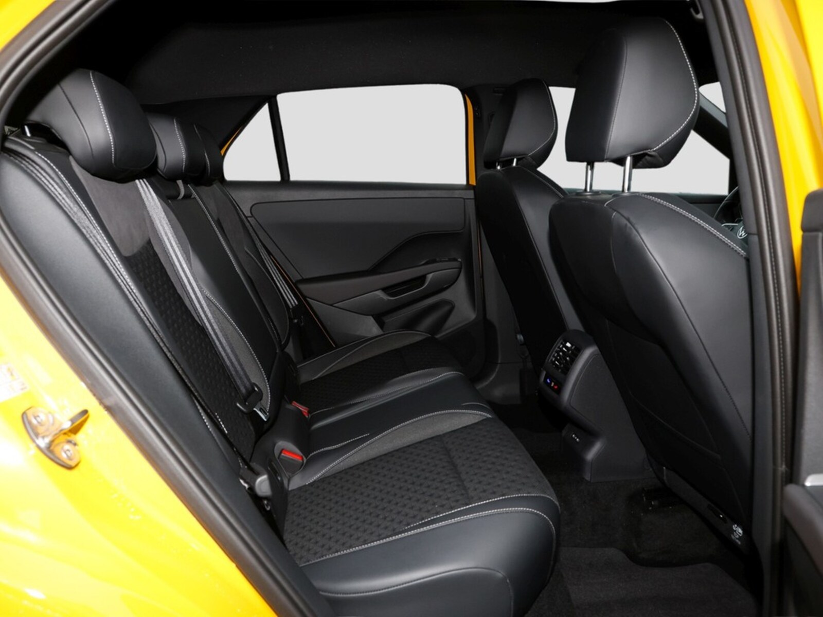 Volkswagen T-Roc – Bild 13