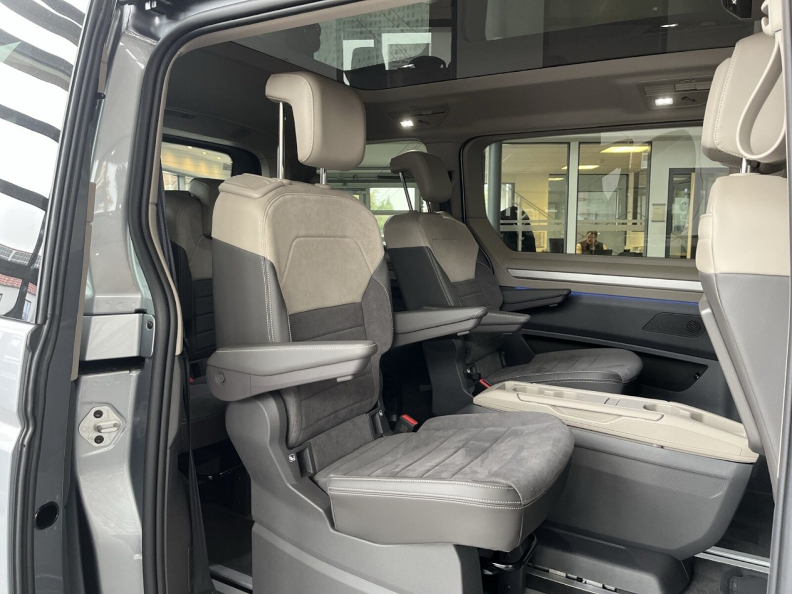 Volkswagen Multivan – Bild 8