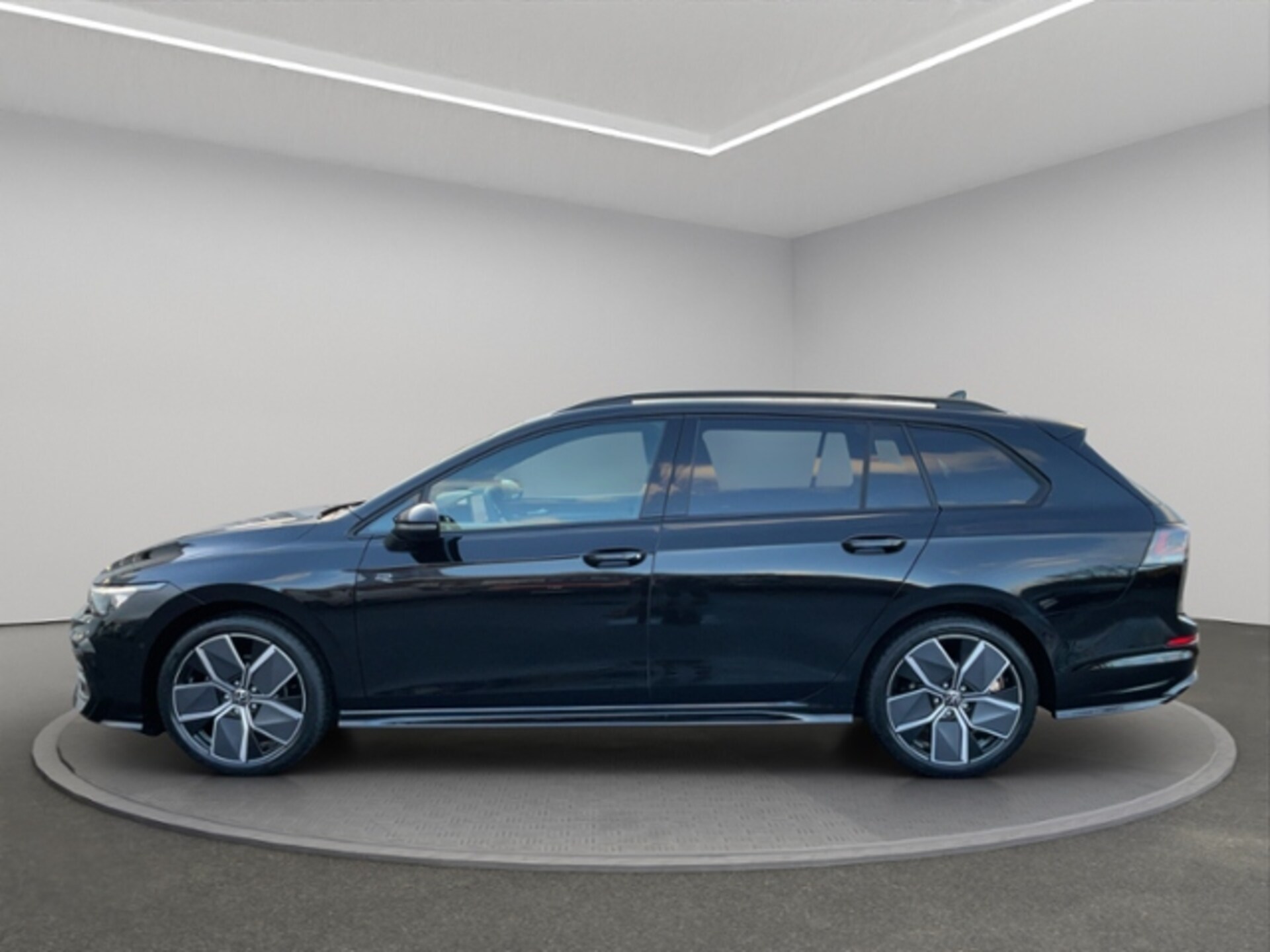 Volkswagen Golf Variant R-Line