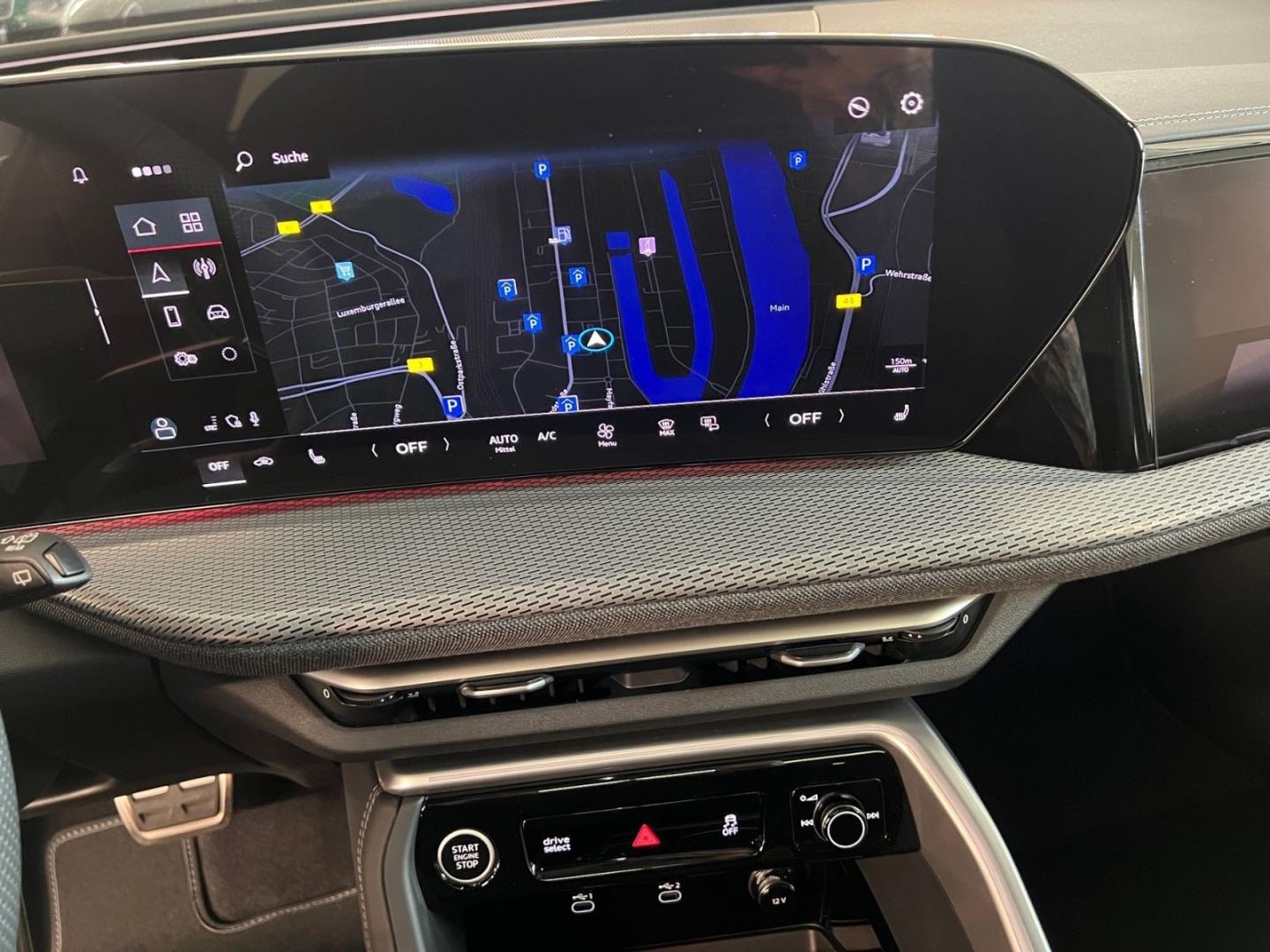 Bild über Audi Q5 SUV TDI quattro 150 kW S tronic - für weitere Informationen kontaktieren Sie den Audi Partner