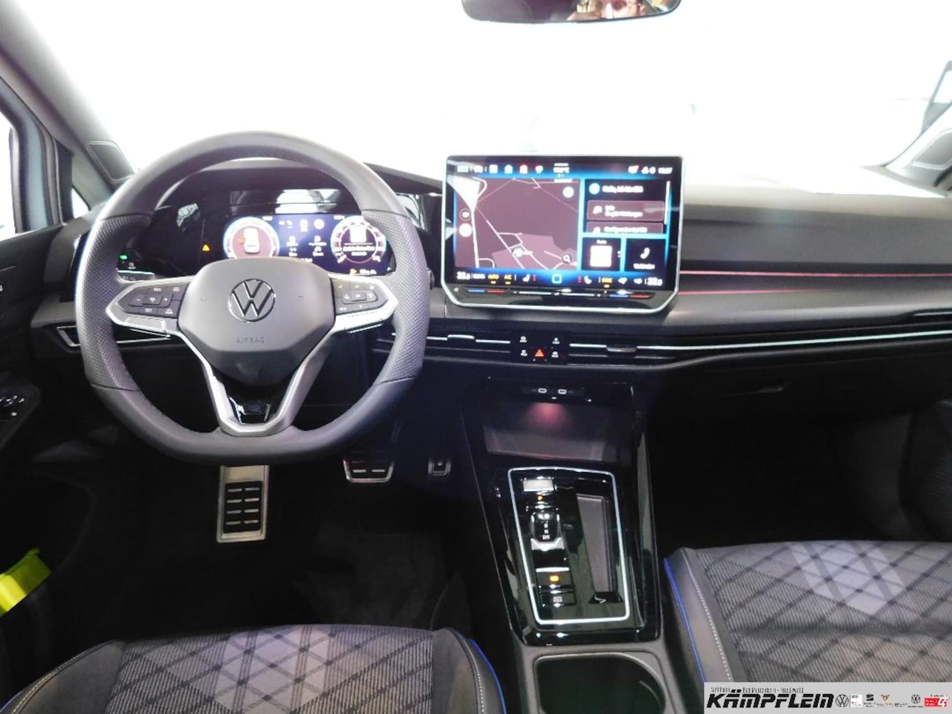 Volkswagen Golf R-Line