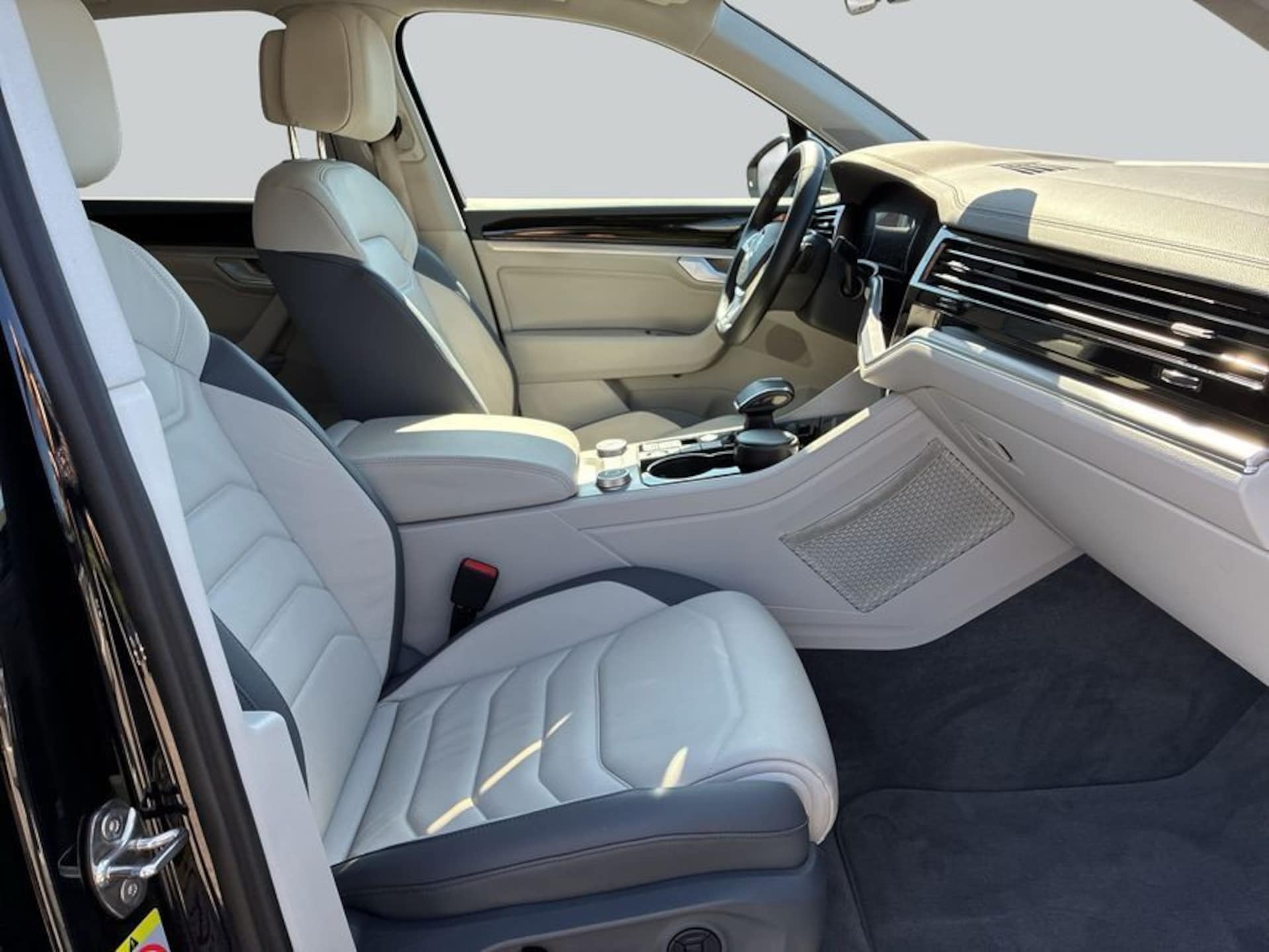Volkswagen Touareg Basis-Modell