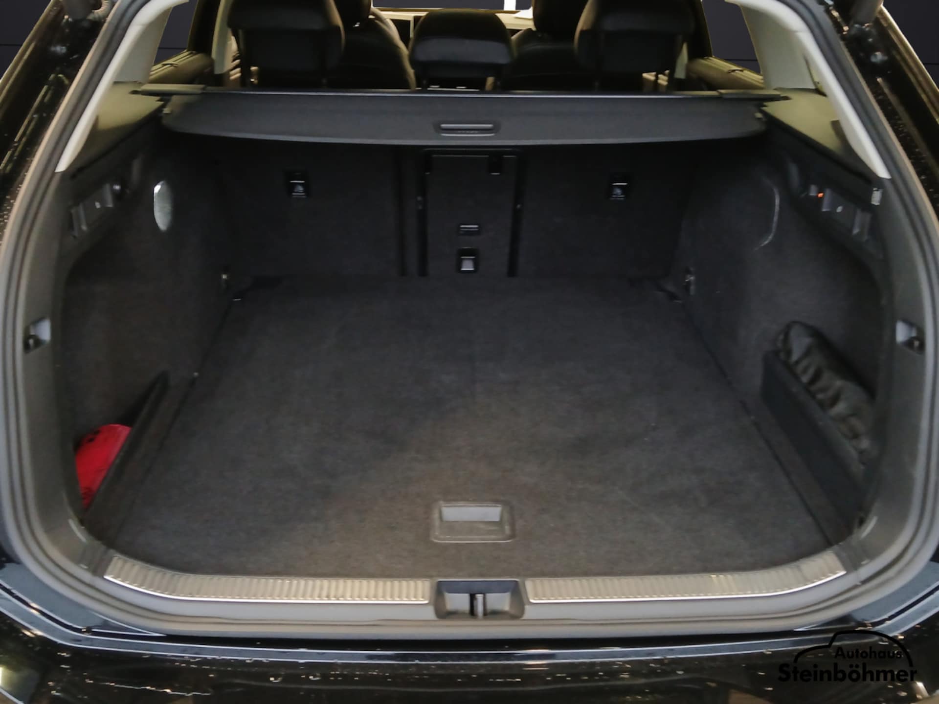 Volkswagen Passat Elegance