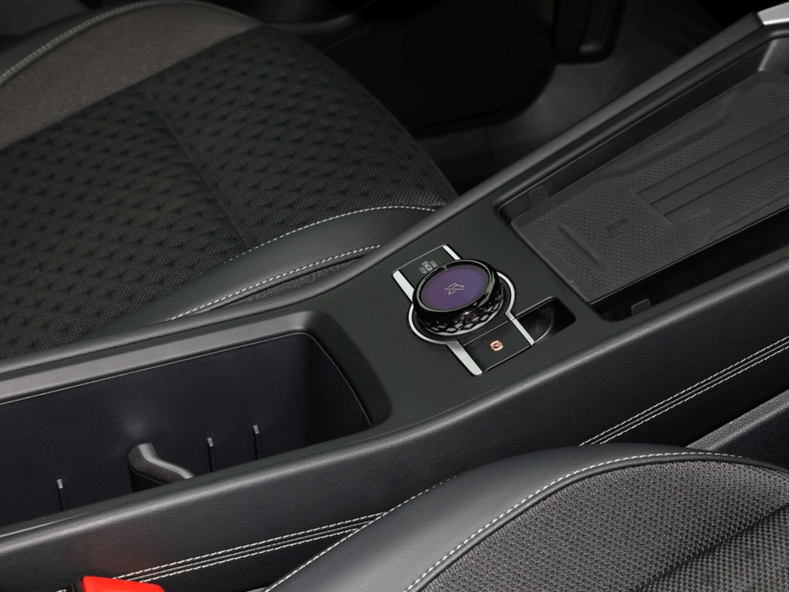 Volkswagen T-Roc – Bild 9