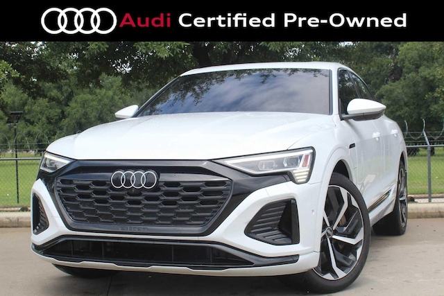 2024 Audi Q8 Sportback e-tron