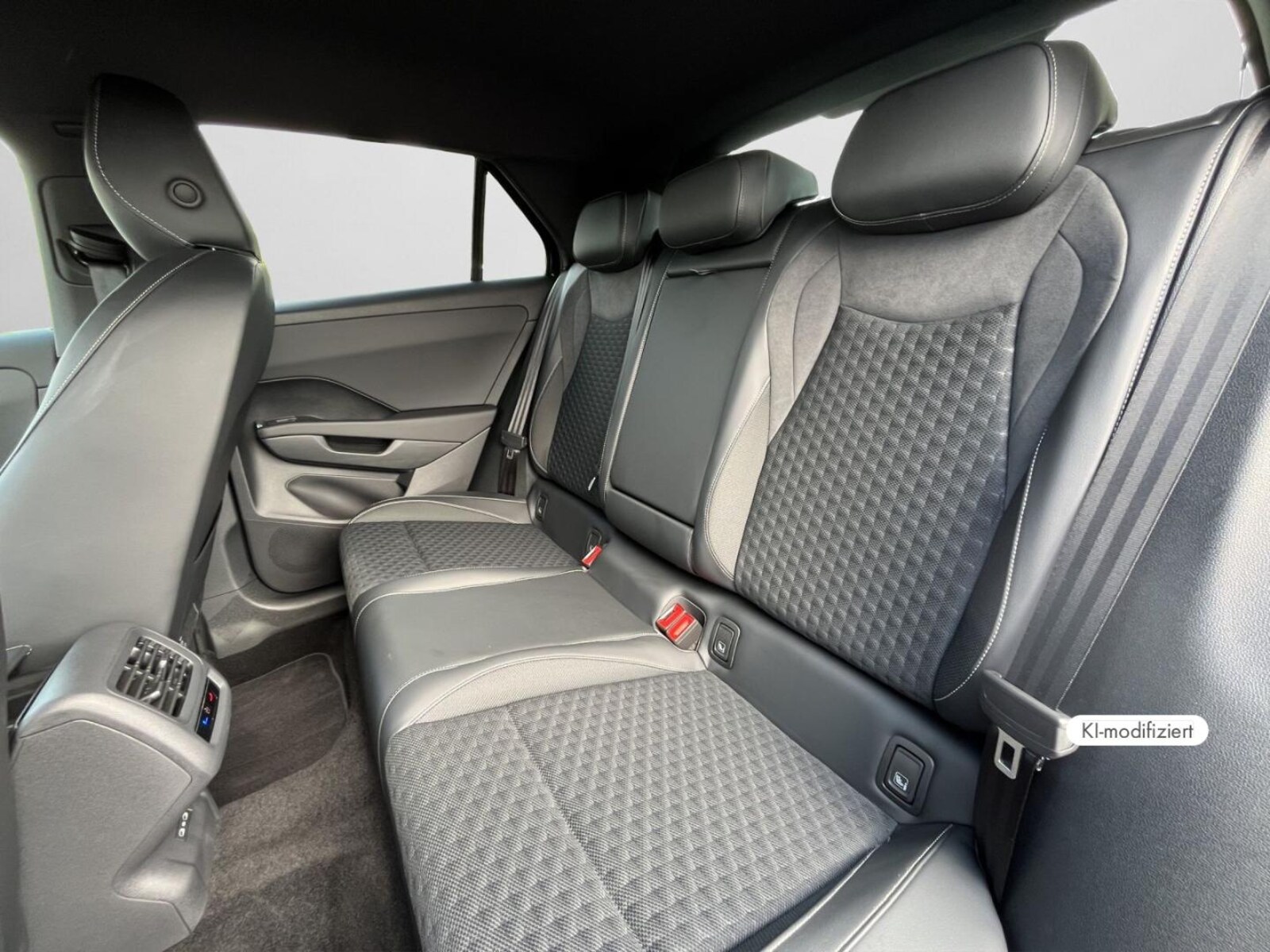 Volkswagen T-Roc – Bild 14