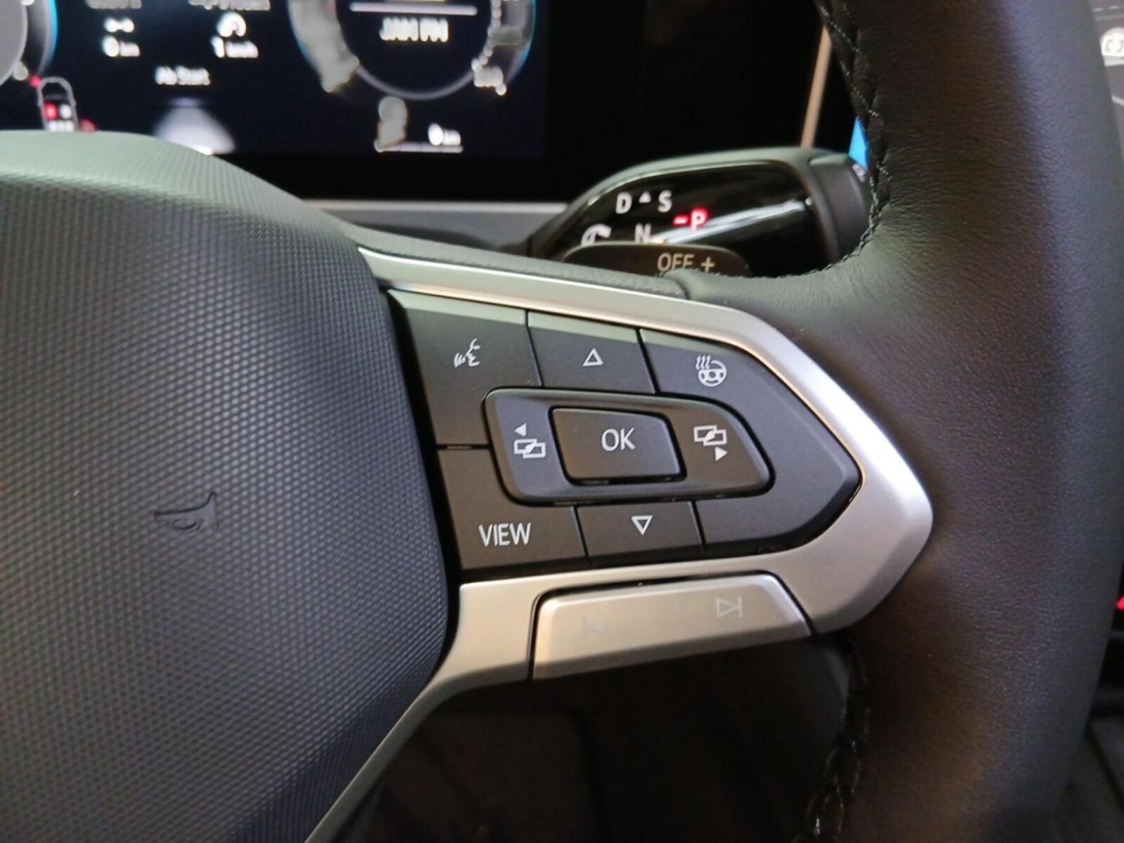 Volkswagen Passat – Bild 14