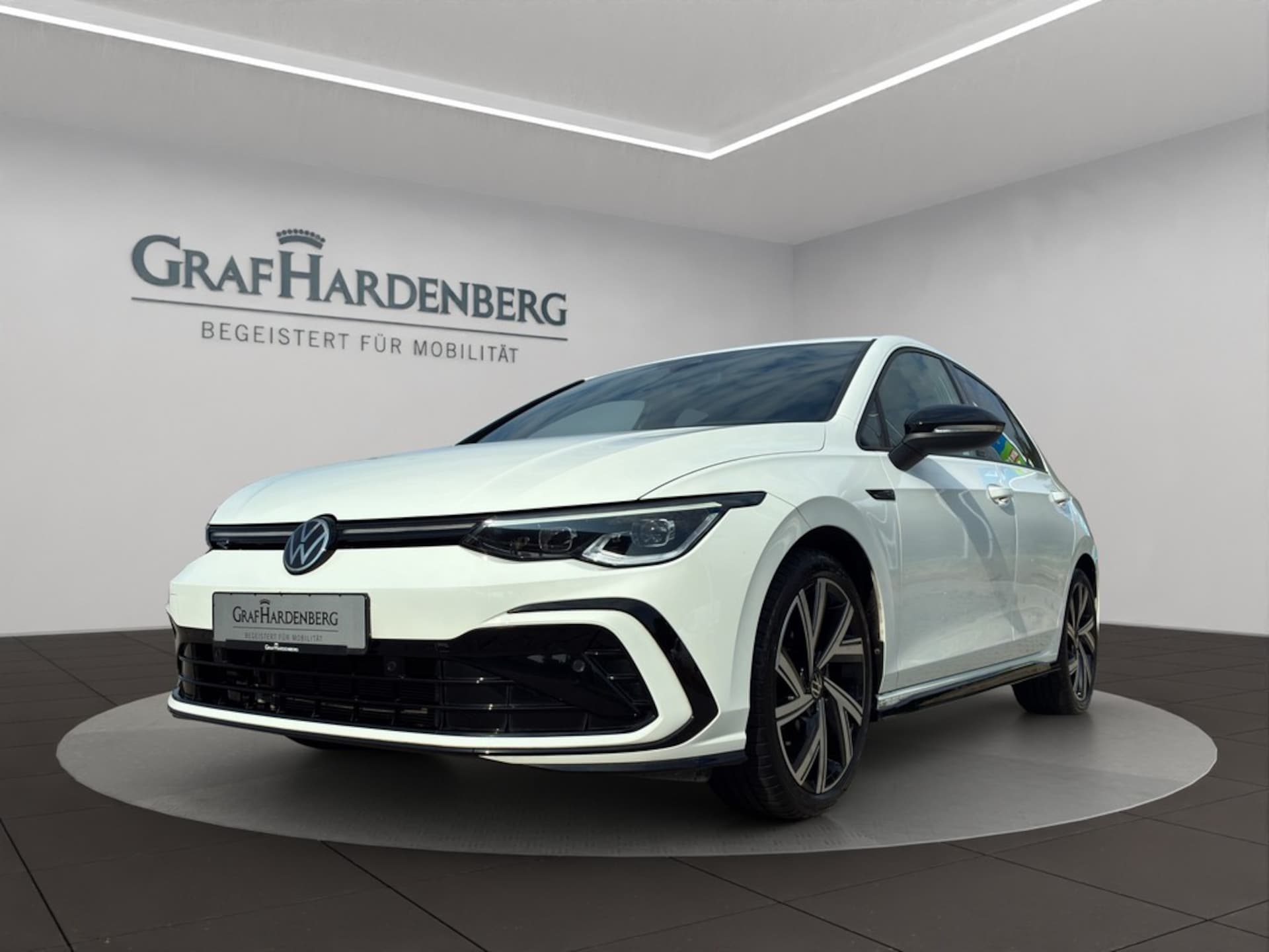 Volkswagen Golf R-Line