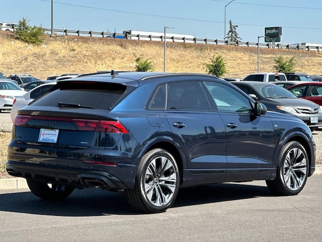 2026 Audi Q8