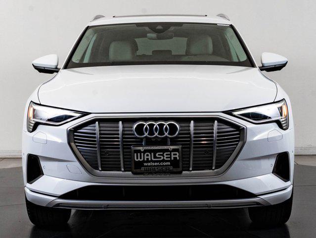 Used 2022 Audi e-tron Premium Plus with VIN WA1LAAGE0NB029795 for sale in Wichita, KS