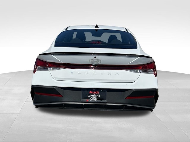 2025 Hyundai Elantra