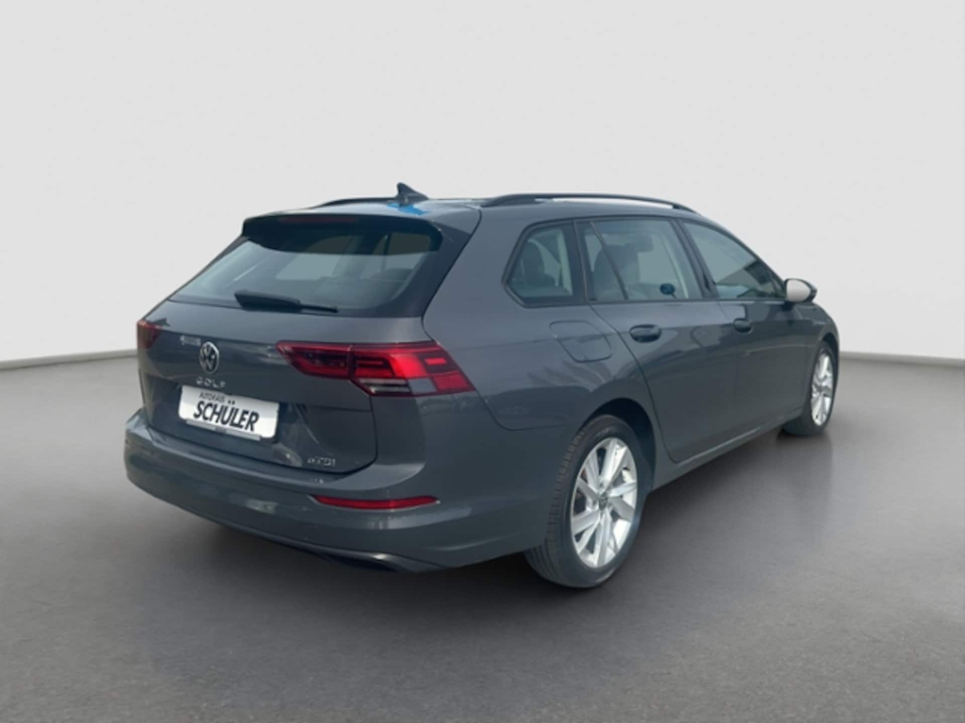 Volkswagen Golf Variant Life