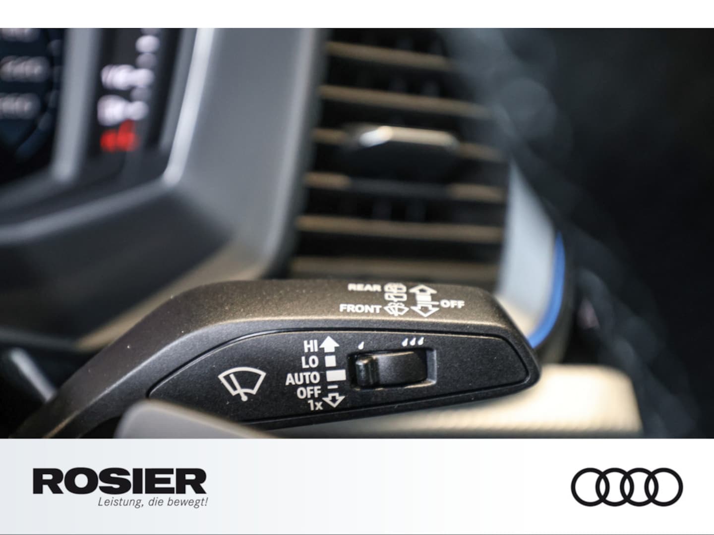 Bild über Audi A1 Sportback S line 40 TFSI S tronic - für weitere Informationen kontaktieren Sie den Audi Partner