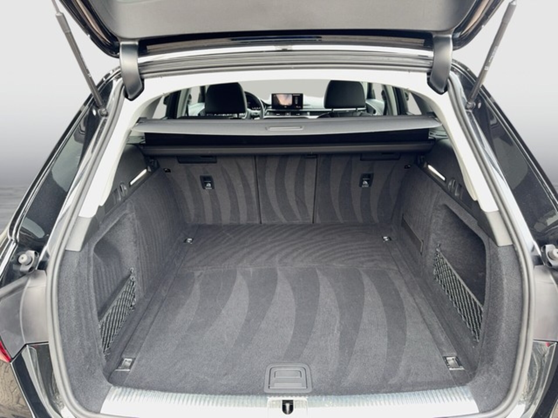 Audi A4 Avant Advanced