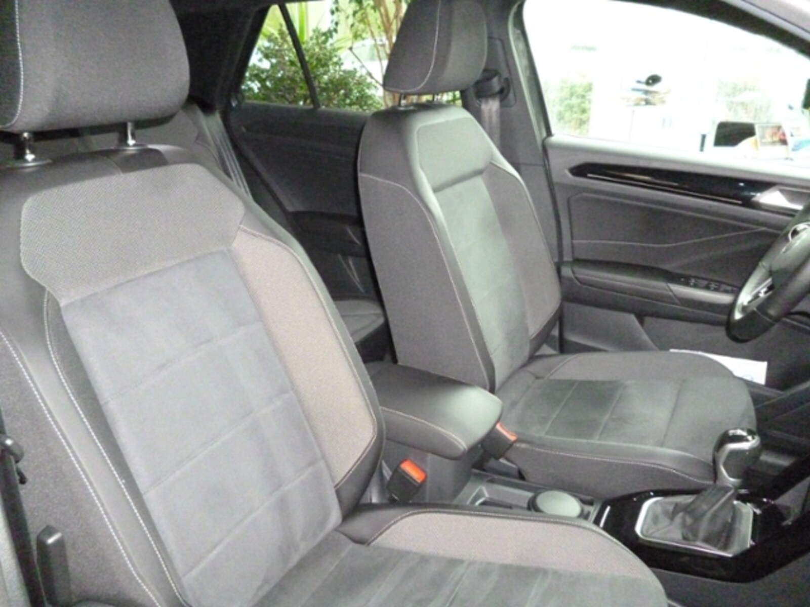 Volkswagen T-Roc – Bild 11
