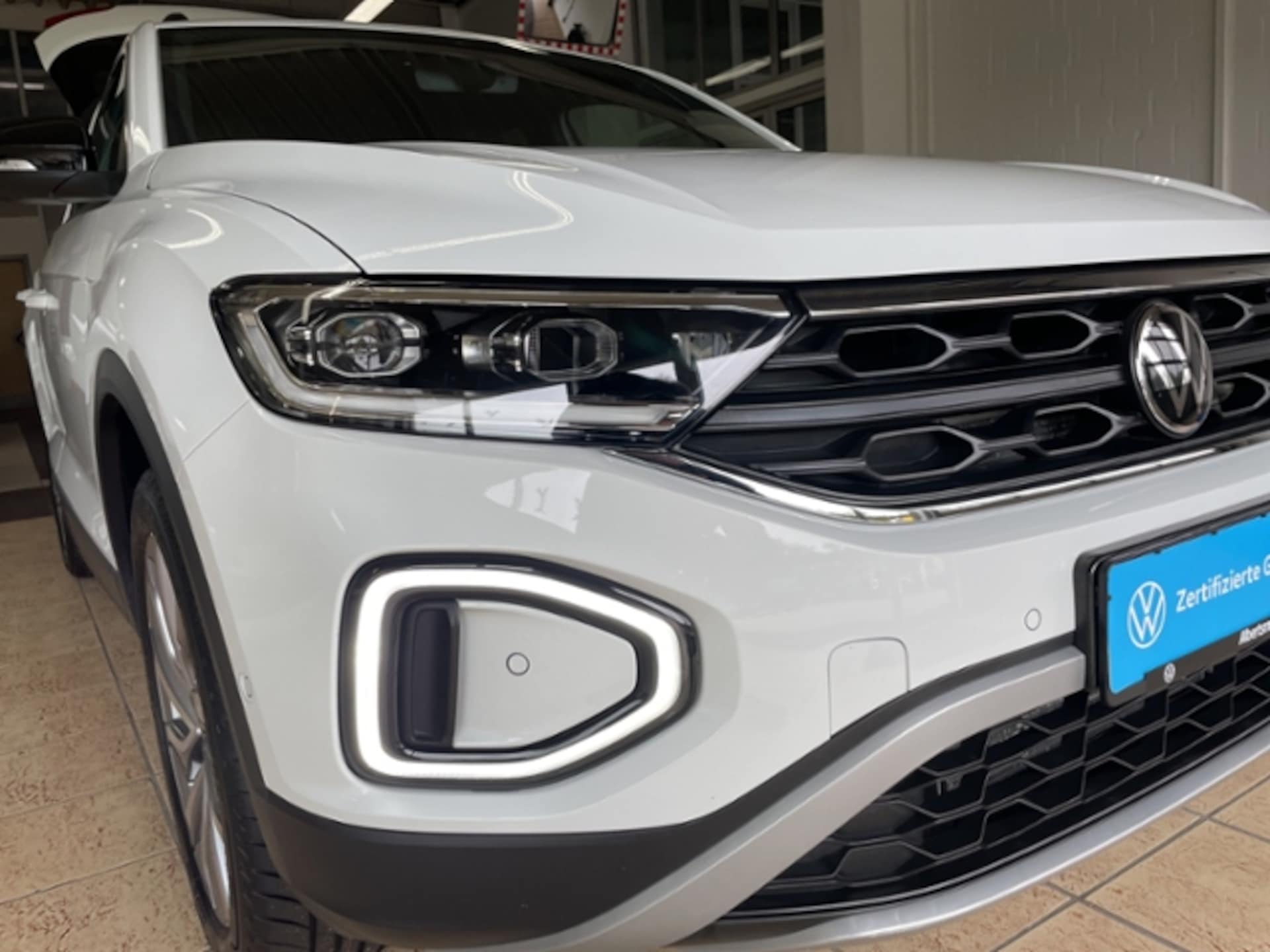 Volkswagen T-Roc Life